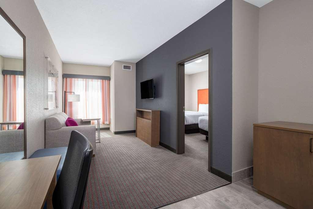 La Quinta Inn & Suites By Wyndham Augusta Fort Eisenhower Zimmer foto
